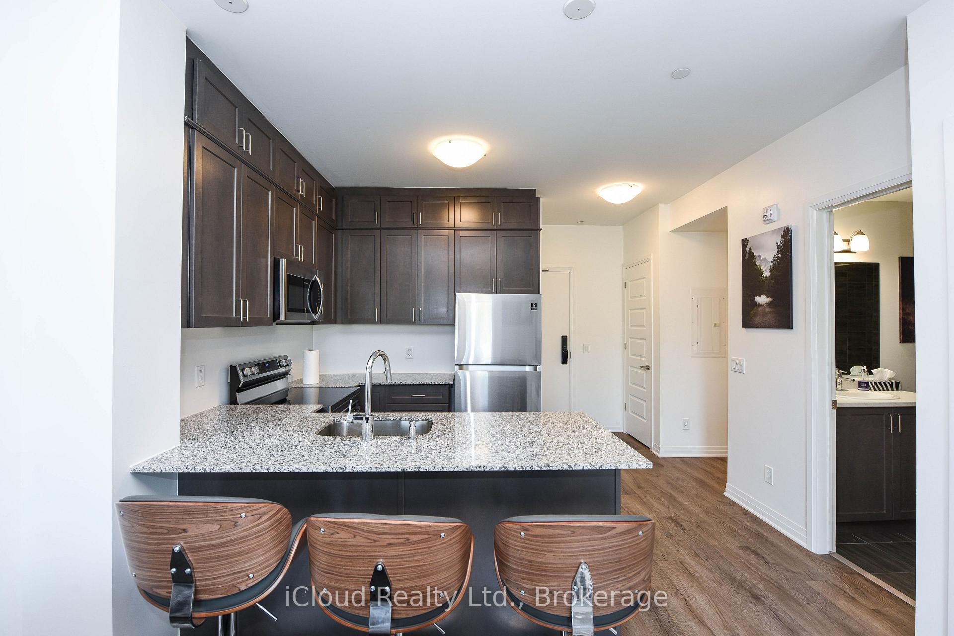 Photo 23 of Unit 004, 95 Dundas Street, Oakville, Glenorchy — HOMEH