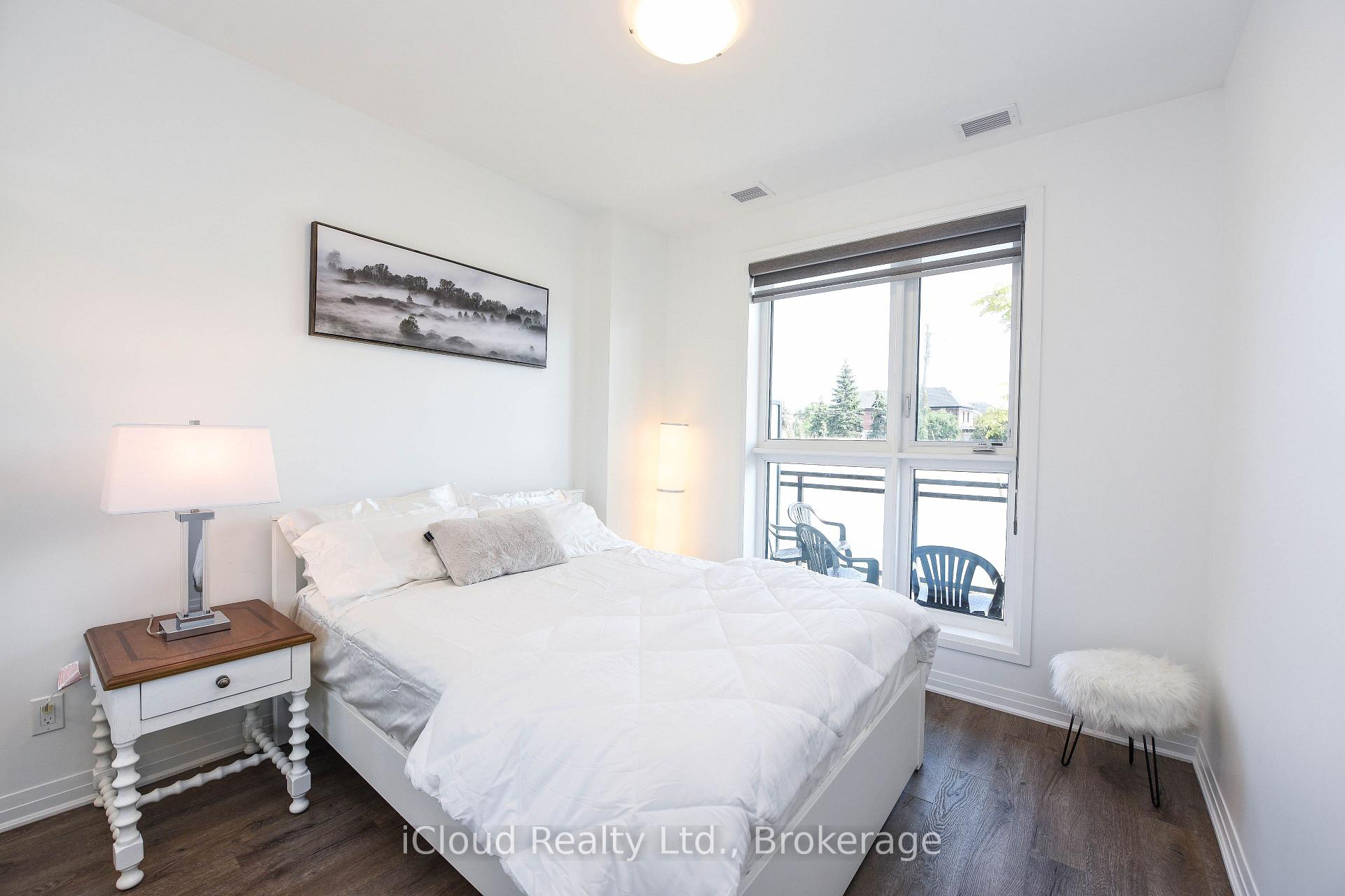 Photo 32 of Unit 004, 95 Dundas Street, Oakville, Glenorchy — HOMEH
