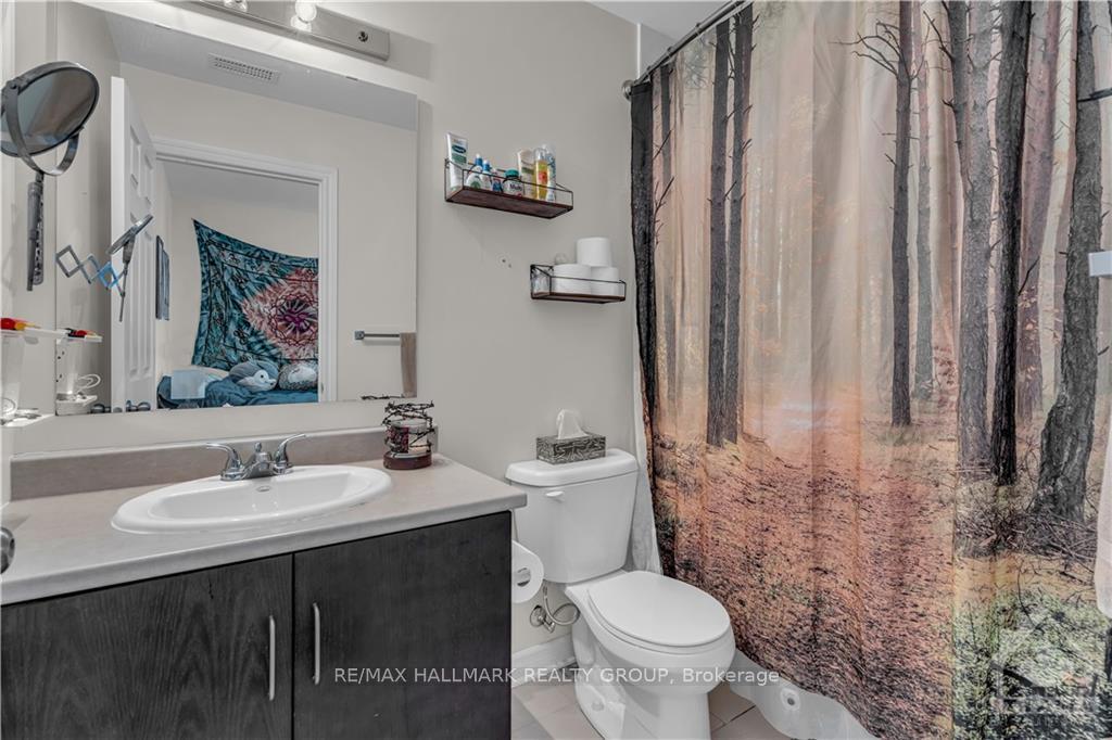 Photo 14 of Unit C, 326 Everest Private, Ottawa, Elmvale Acres — HOMEH