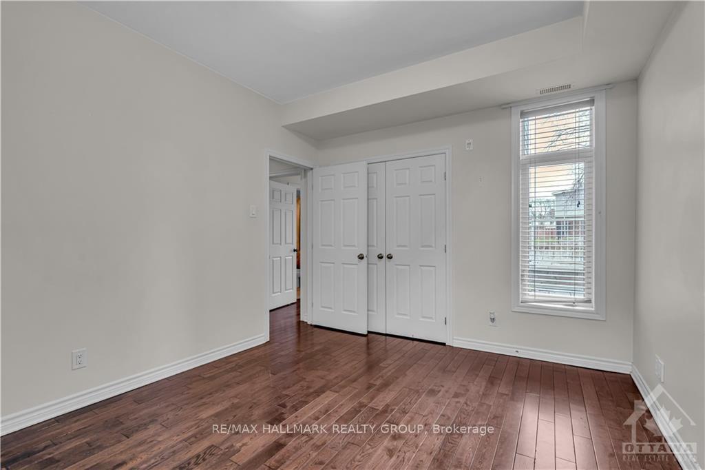 Photo 16 of Unit C, 326 Everest Private, Ottawa, Elmvale Acres — HOMEH