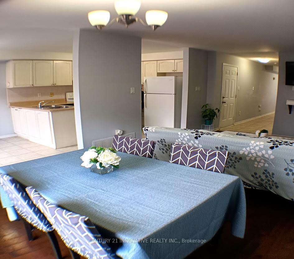 Photo 8 of 761 Joe Persechini Drive, Newmarket, Summerhill Estates — HOMEH