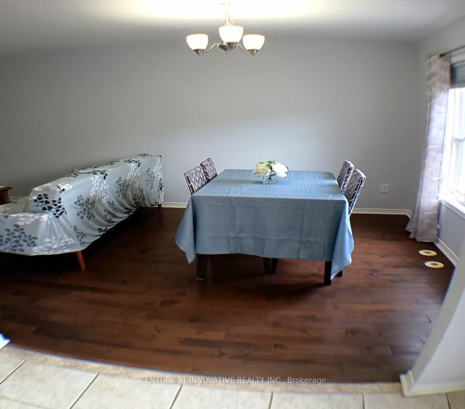 Photo 9 of 761 Joe Persechini Drive, Newmarket, Summerhill Estates — HOMEH