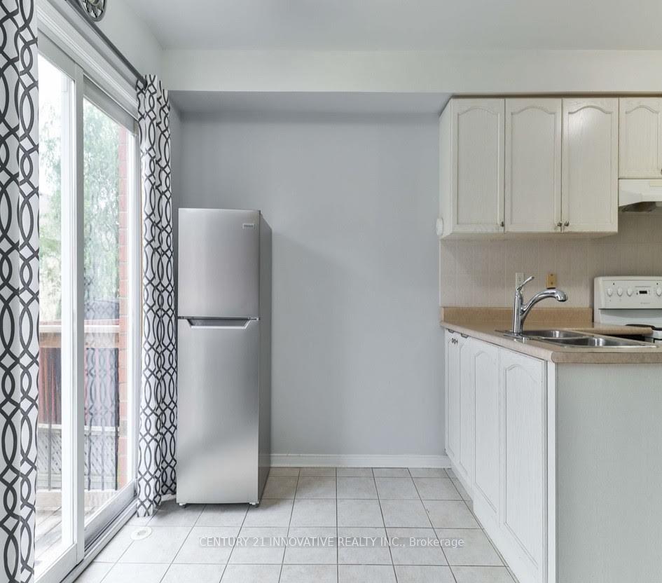 Photo 36 of 761 Joe Persechini Drive, Newmarket, Summerhill Estates — HOMEH