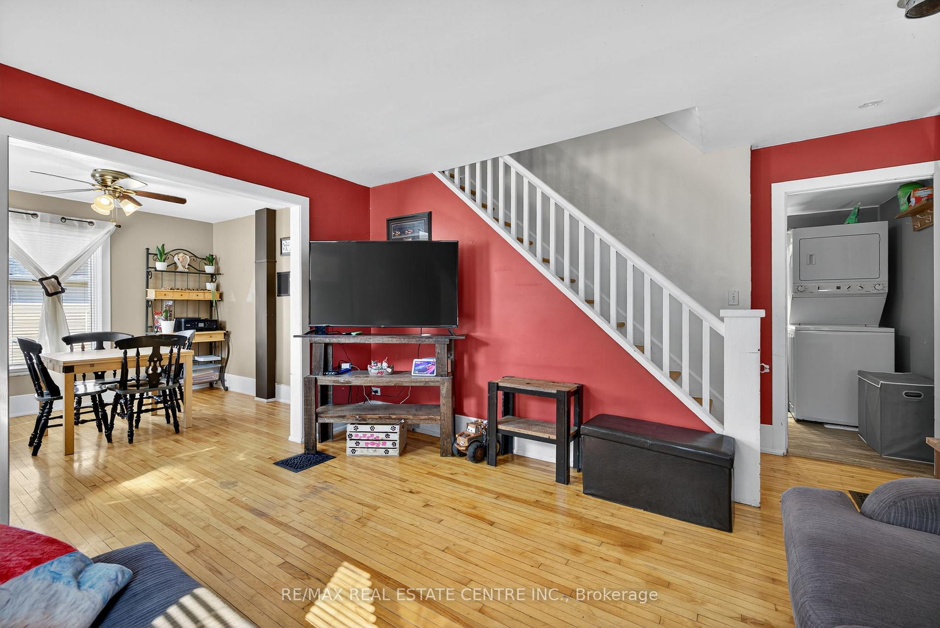 Photo 12 of 135 Frederick Street E, Wellington North, Arthur — HOMEH