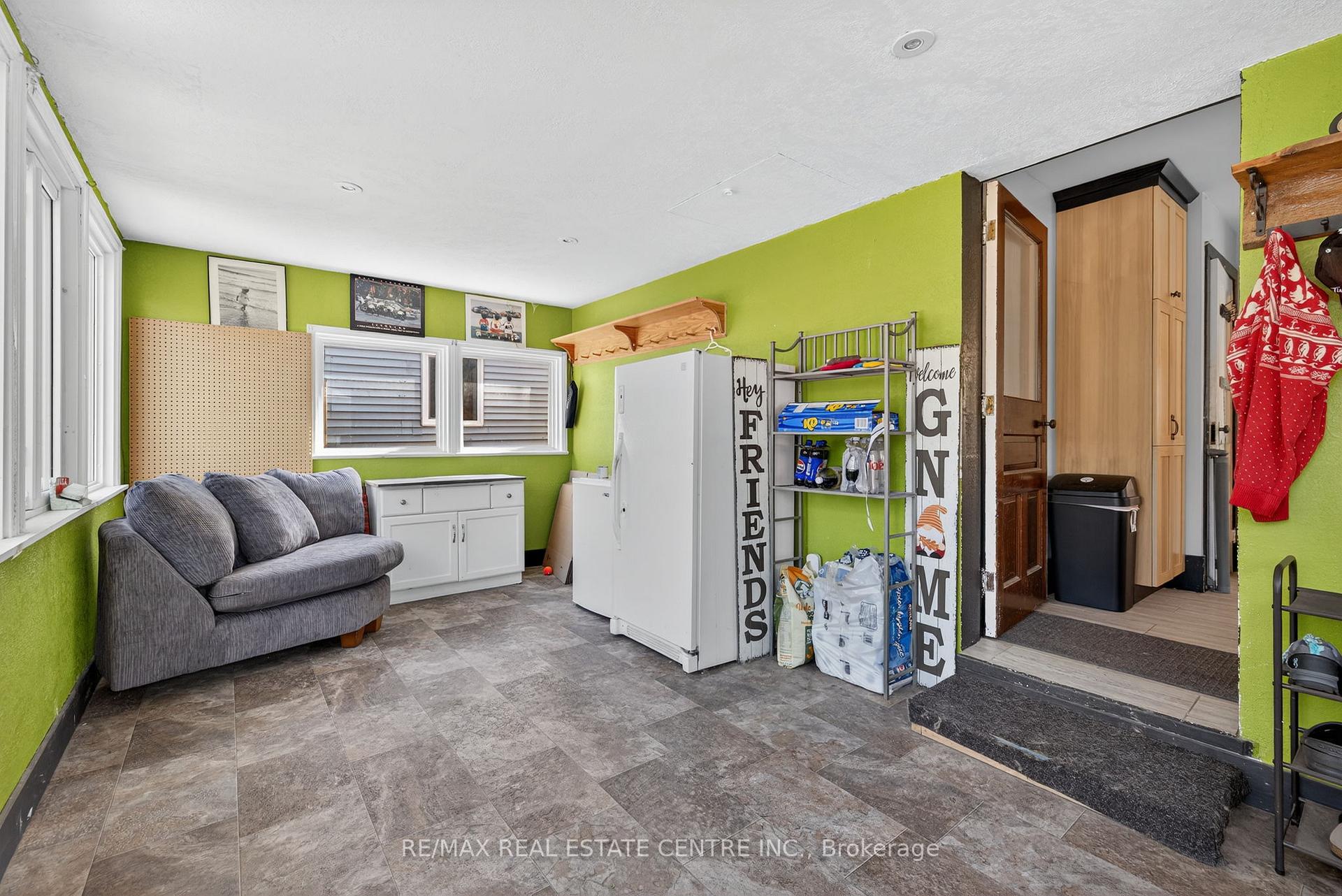 Photo 21 of 135 Frederick Street E, Wellington North, Arthur — HOMEH