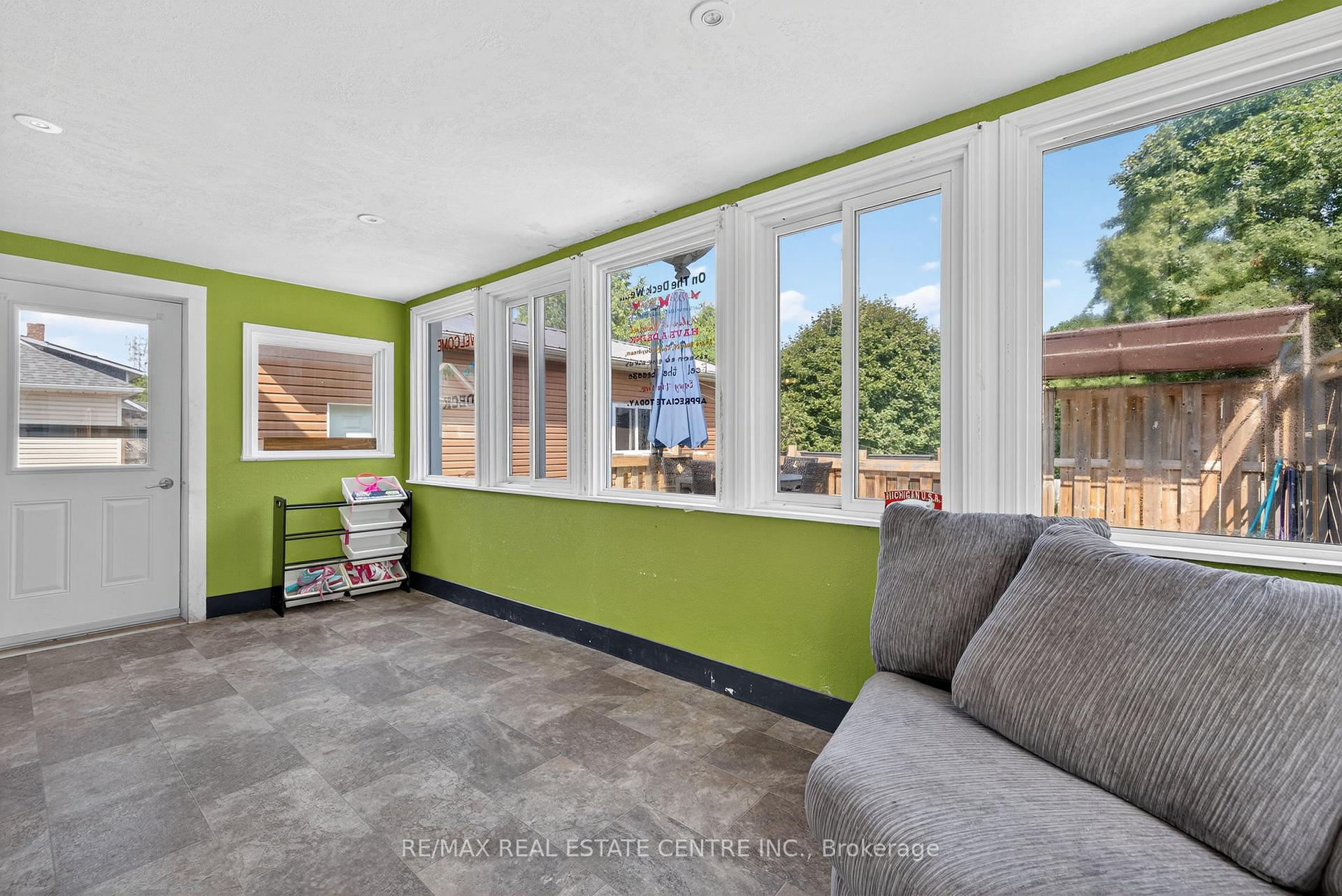 Photo 23 of 135 Frederick Street E, Wellington North, Arthur — HOMEH