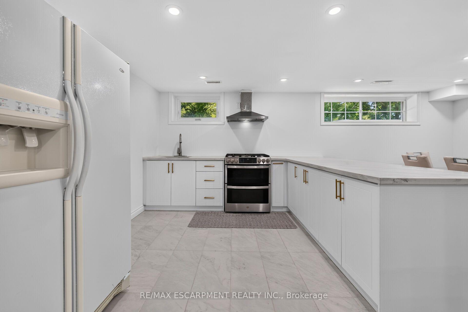 Photo 34 of 129 Aldercrest Avenue, Hamilton, Rural Glanbrook — HOMEH