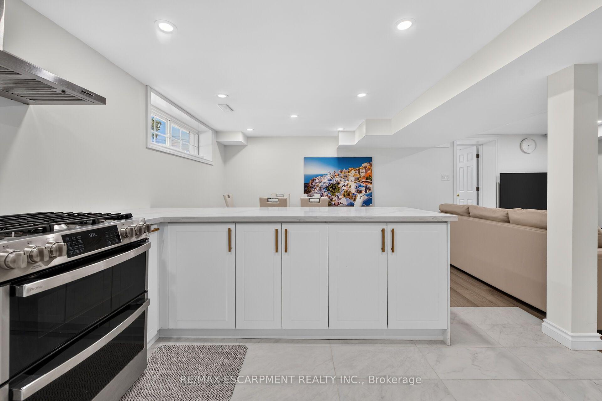 Photo 35 of 129 Aldercrest Avenue, Hamilton, Rural Glanbrook — HOMEH