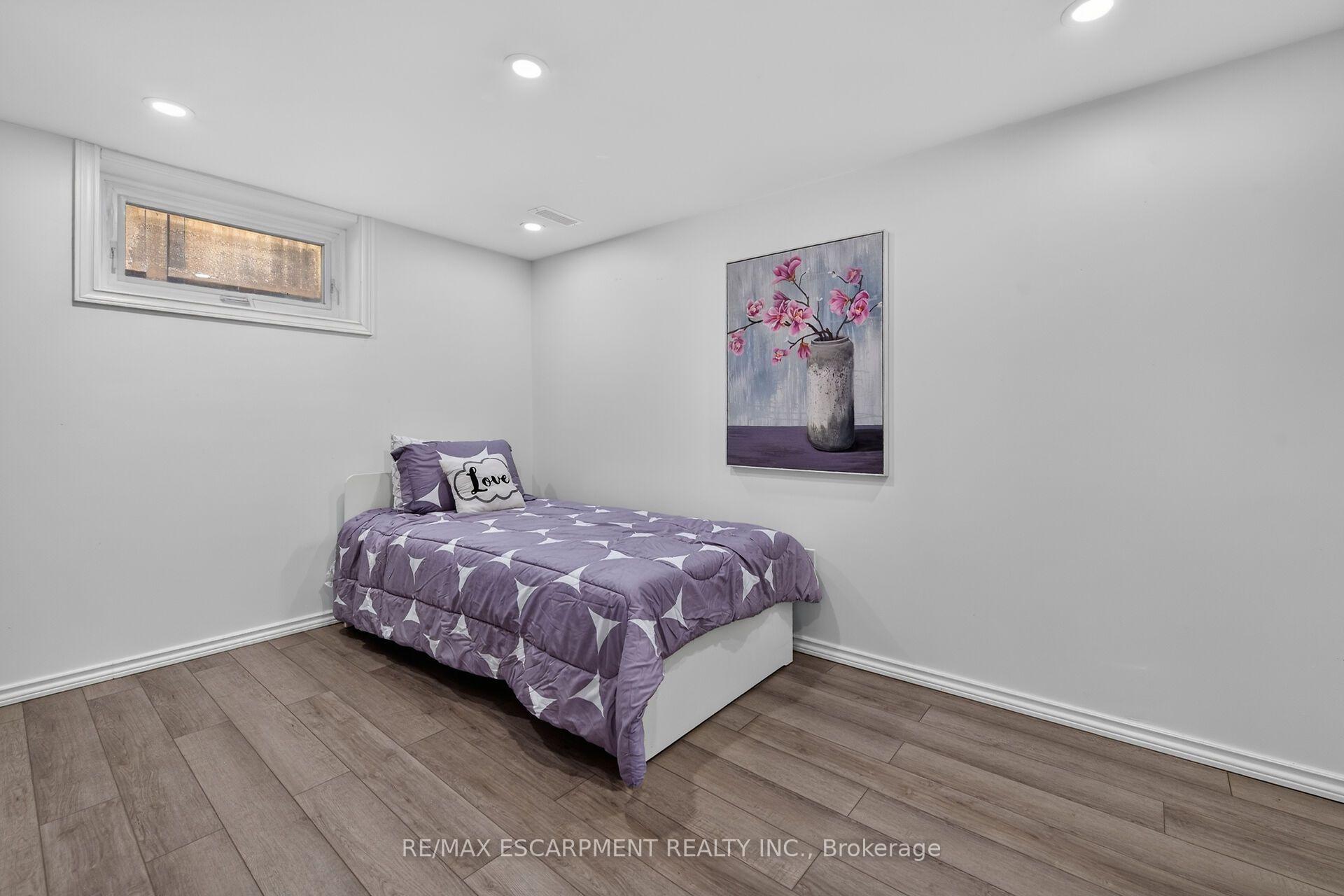 Photo 42 of 129 Aldercrest Avenue, Hamilton, Rural Glanbrook — HOMEH