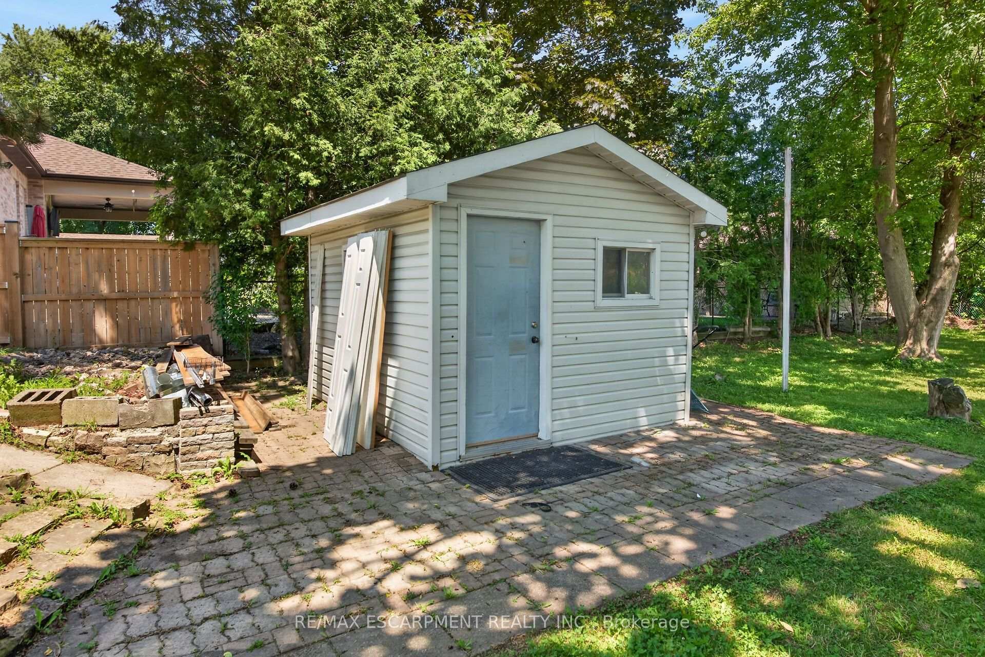 Photo 48 of 129 Aldercrest Avenue, Hamilton, Rural Glanbrook — HOMEH