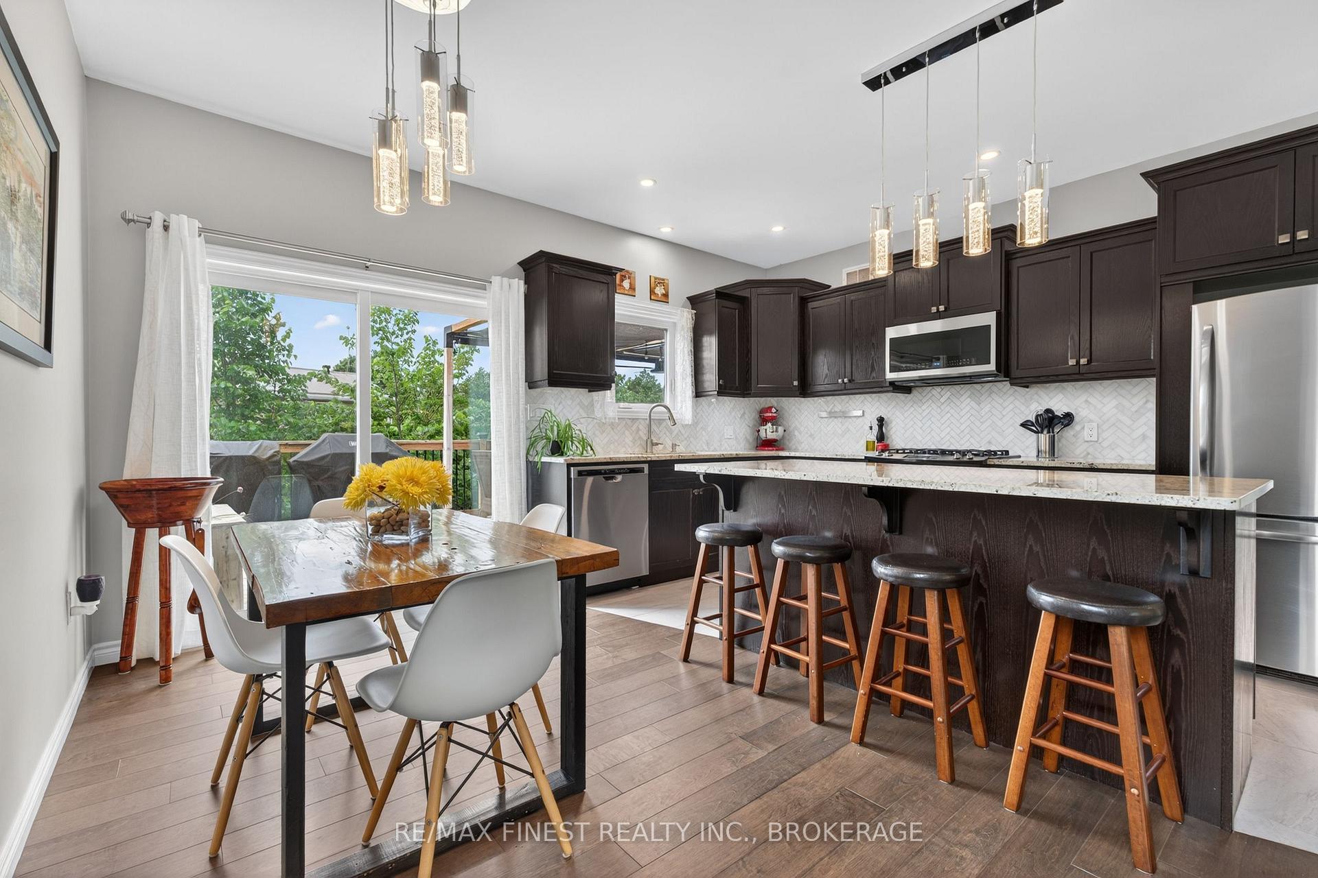 Photo 11 of 1415 Rickards Road, Frontenac, Frontenac South — HOMEH