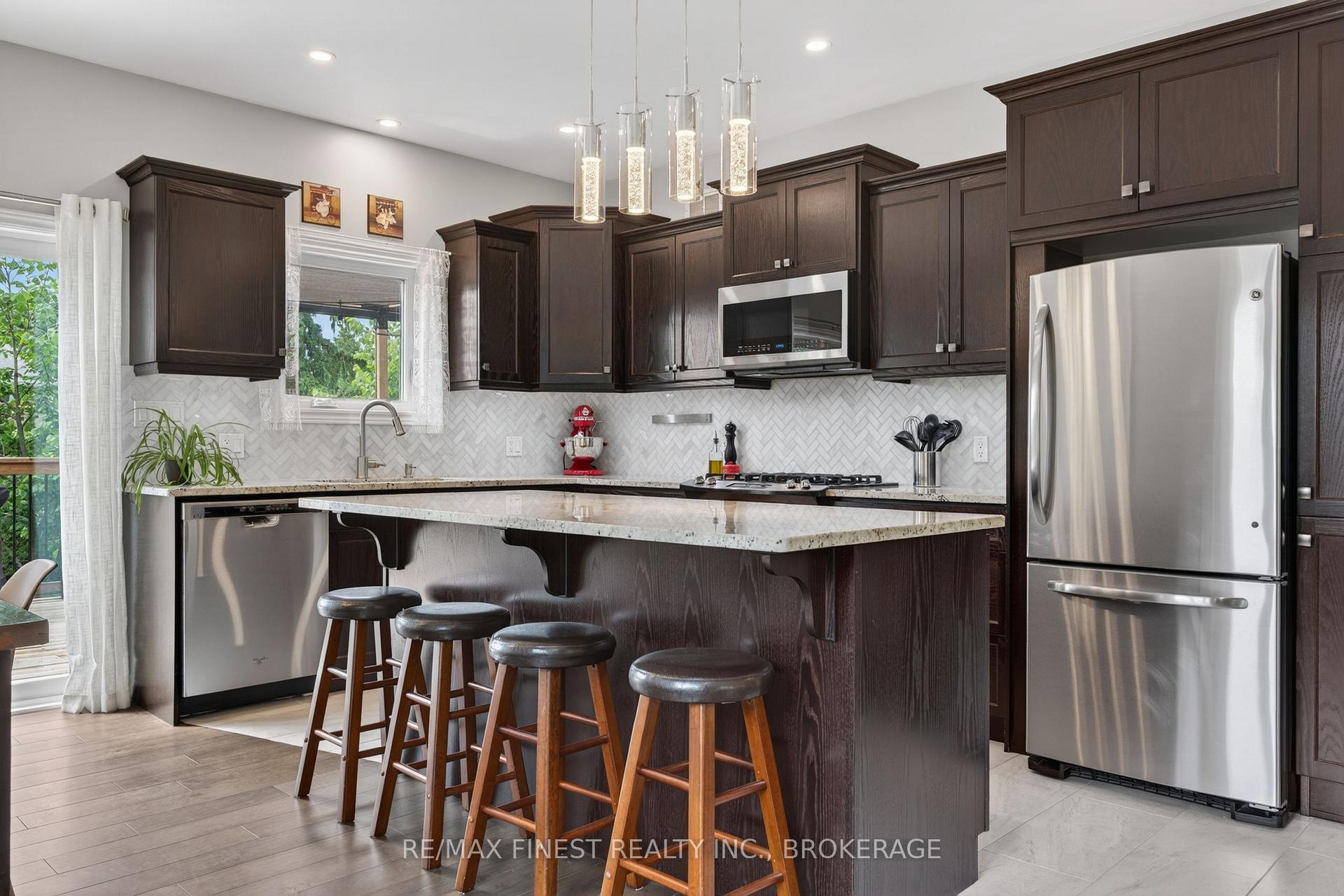 Photo 12 of 1415 Rickards Road, Frontenac, Frontenac South — HOMEH