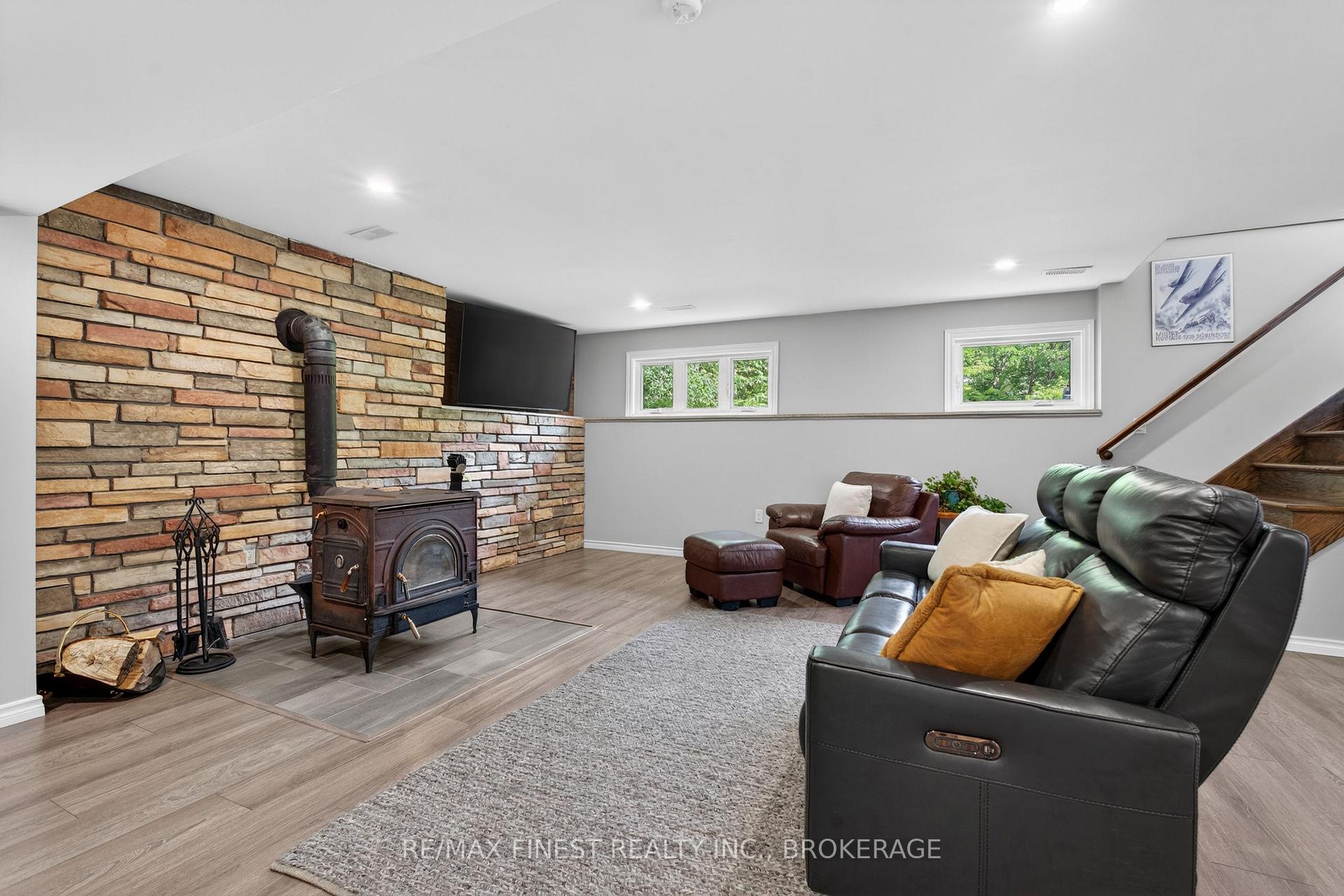 Photo 24 of 1415 Rickards Road, Frontenac, Frontenac South — HOMEH