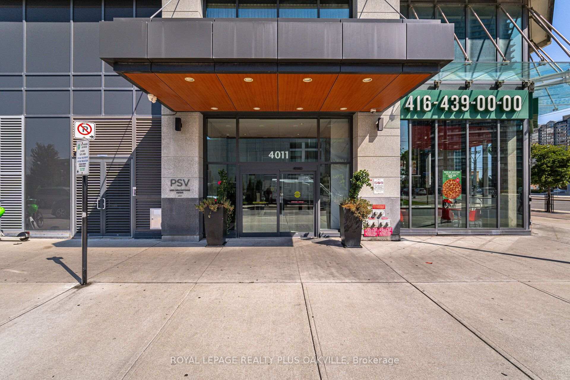 Photo 2 of Unit 308, 4011 Brickstone Mews, Mississauga, City Centre — HOMEH