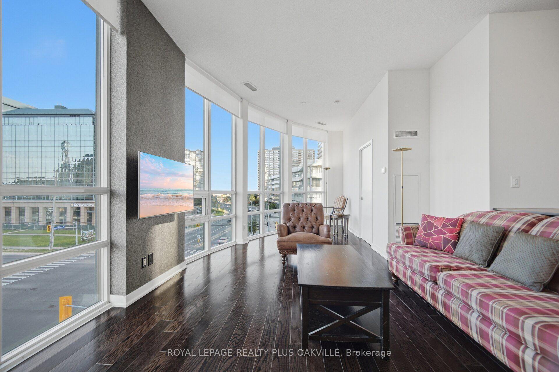 Photo 5 of Unit 308, 4011 Brickstone Mews, Mississauga, City Centre — HOMEH
