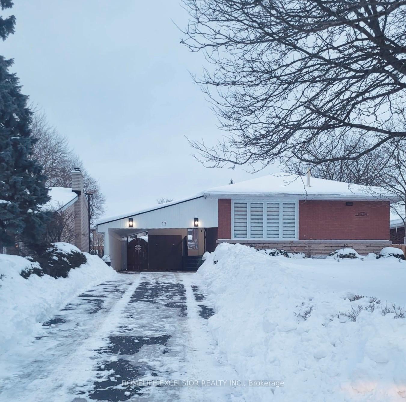 Front of 17 Miles Avenue