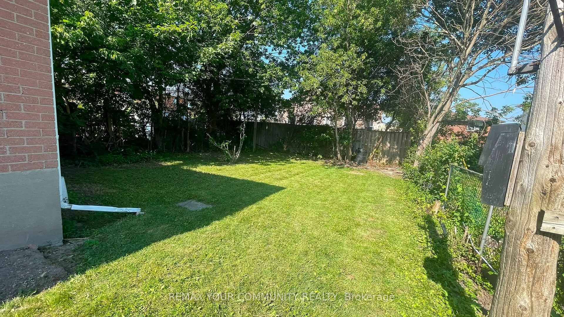 Photo 13 of 163 Durham Street, Oshawa, Vanier — HOMEH
