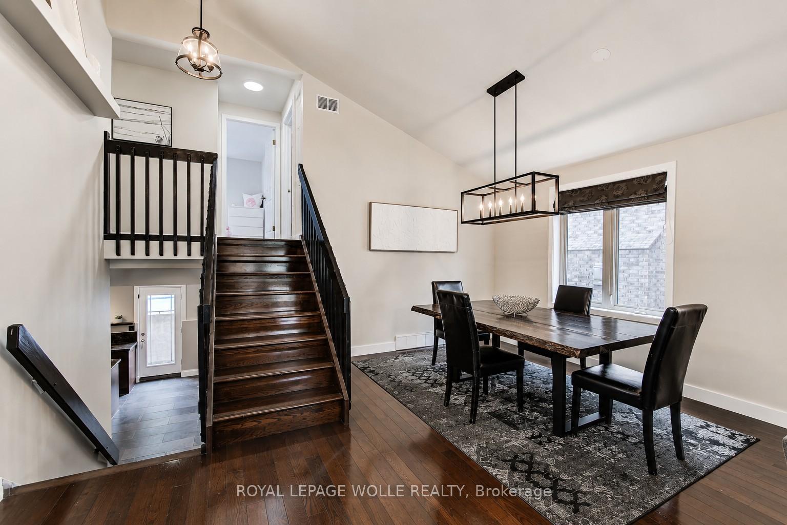 Photo 9 of 561 Chancery Lane, Waterloo, Columbia Forest — HOMEH