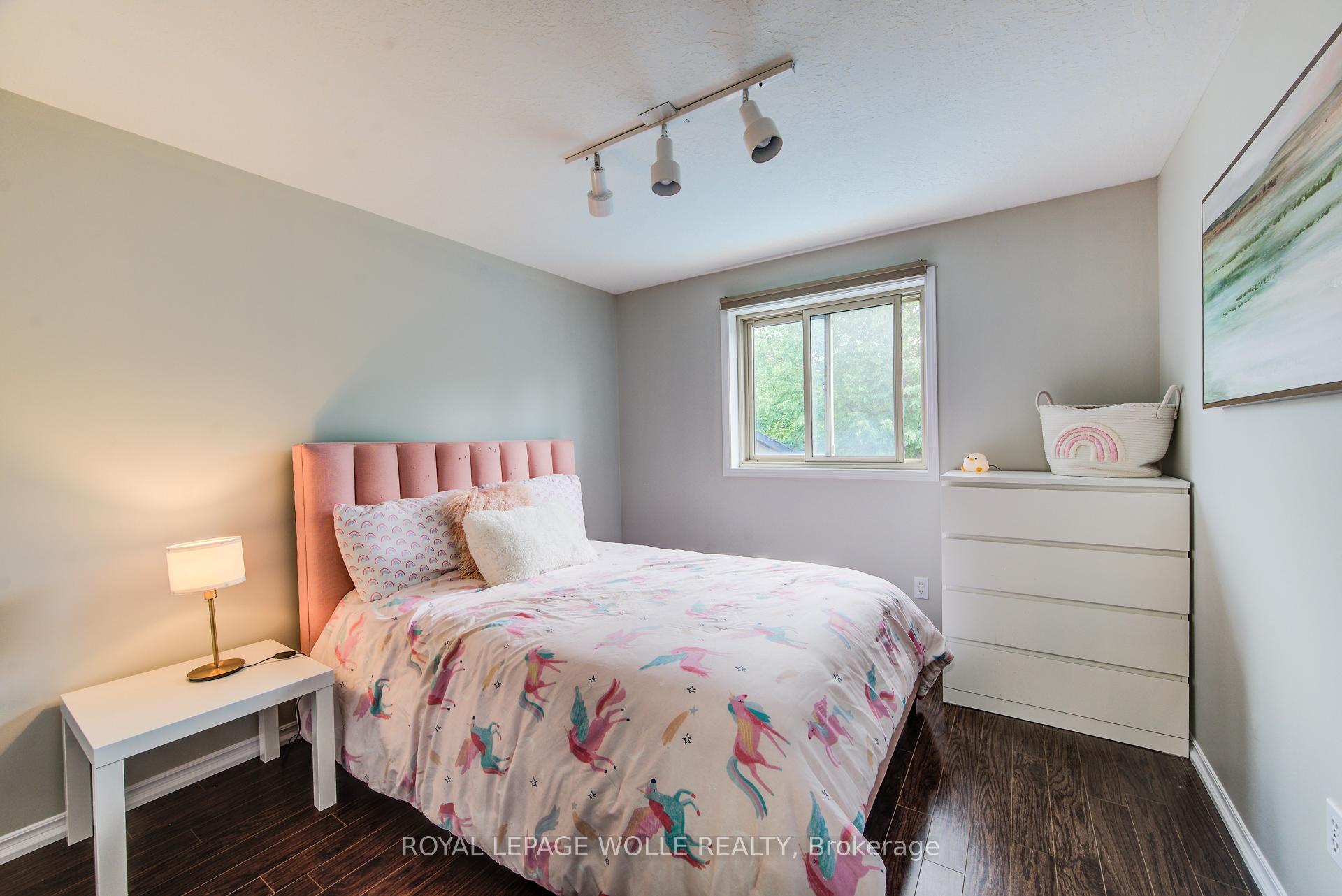 Photo 24 of 561 Chancery Lane, Waterloo, Columbia Forest — HOMEH