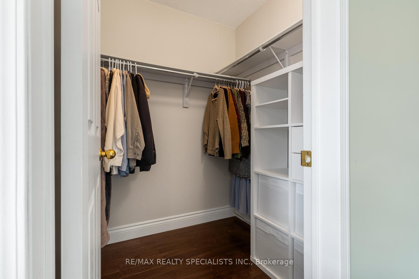 Photo 21 of Unit 8, 201 Tenth Street, Etobicoke, New Toronto — HOMEH