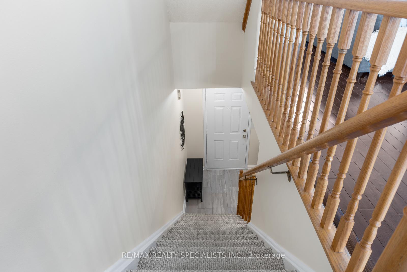 Photo 24 of Unit 8, 201 Tenth Street, Etobicoke, New Toronto — HOMEH