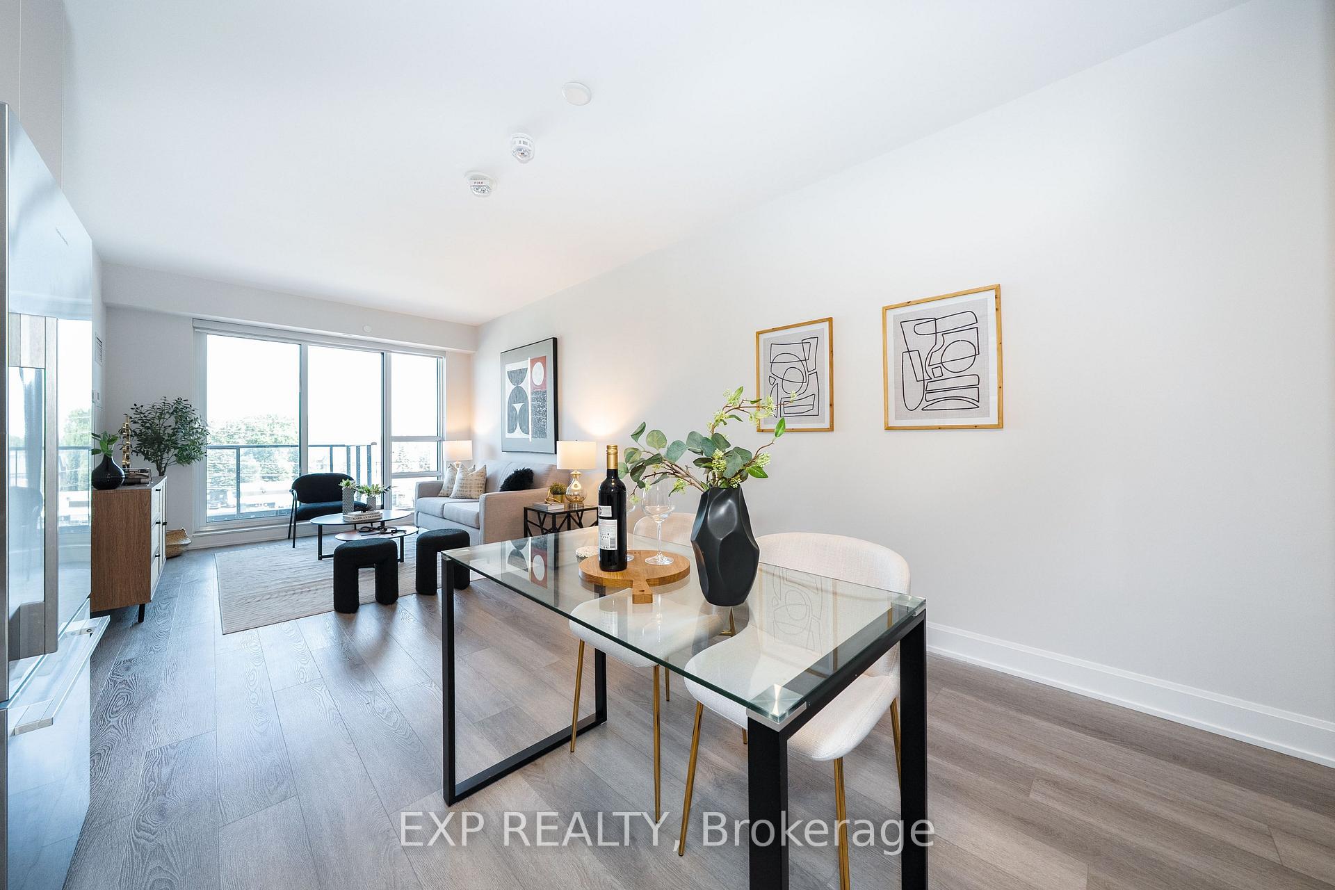 Photo 4 of Unit 612, 38 Gandhi Lane, Markham, Commerce Valley — HOMEH