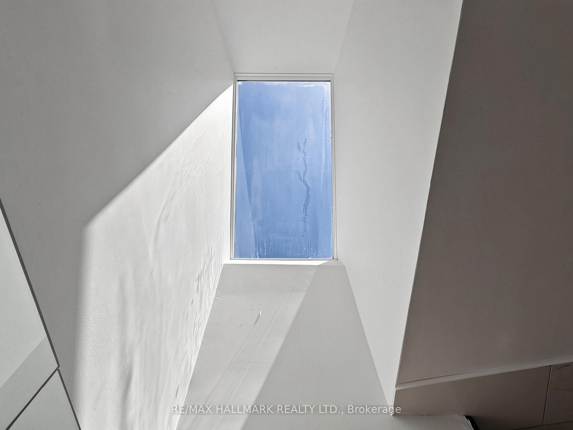 Photo 29 of 63 St Clements Avenue, Toronto, Yonge-Eglinton — HOMEH