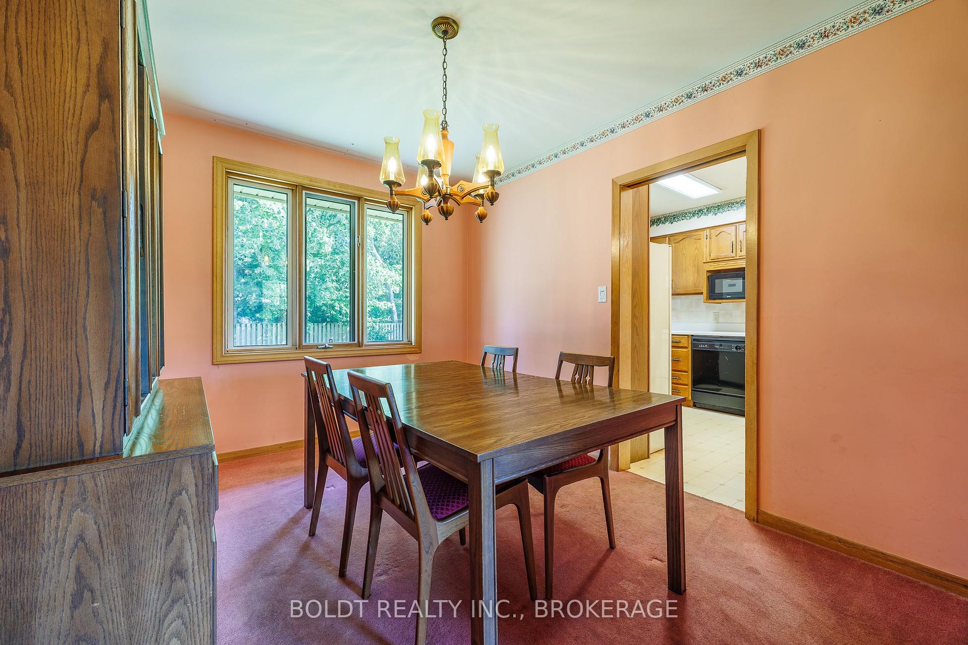 Photo 12 of 620 Scott Street, St. Catharines, Carlton/Bunting — HOMEH