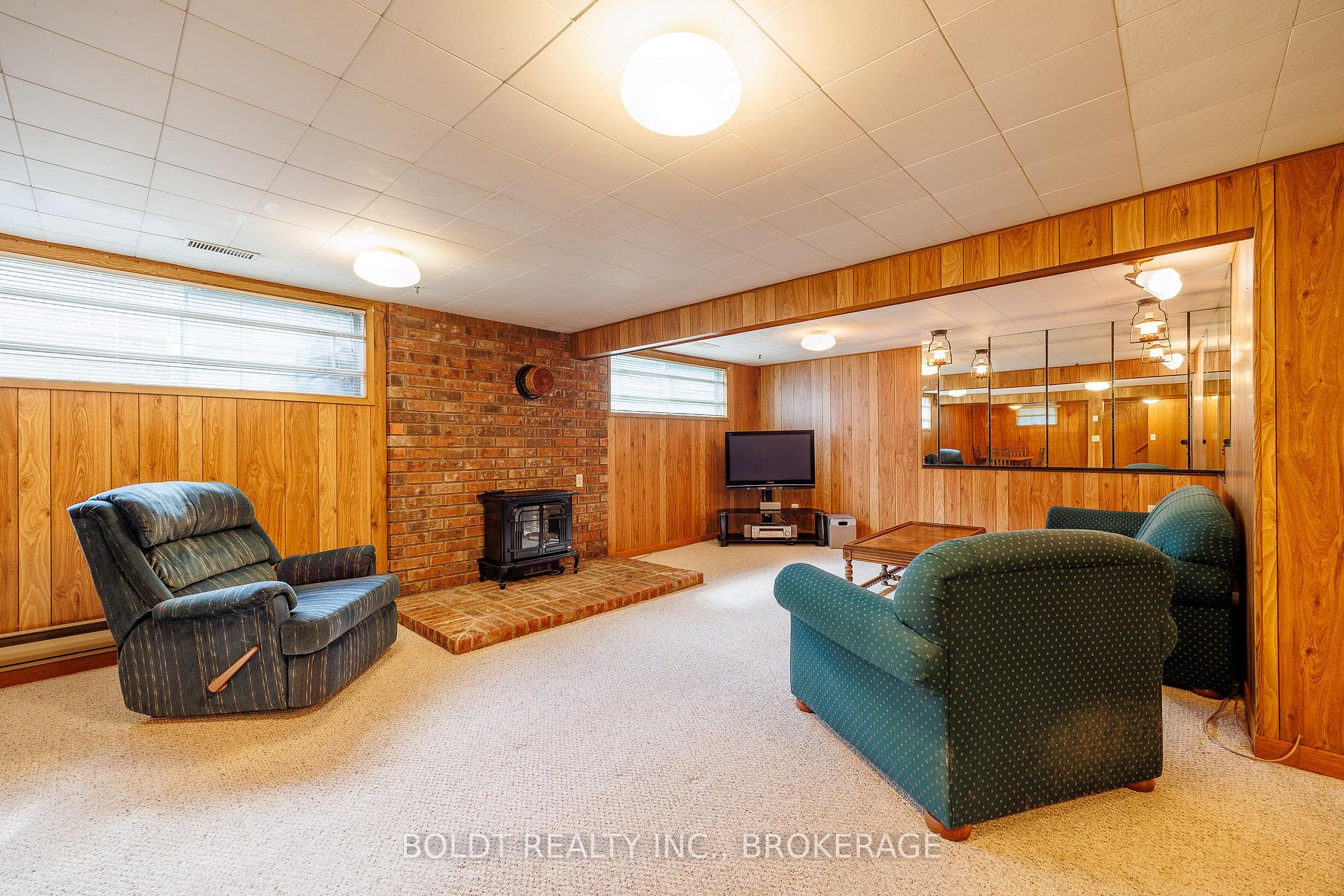 Photo 24 of 620 Scott Street, St. Catharines, Carlton/Bunting — HOMEH
