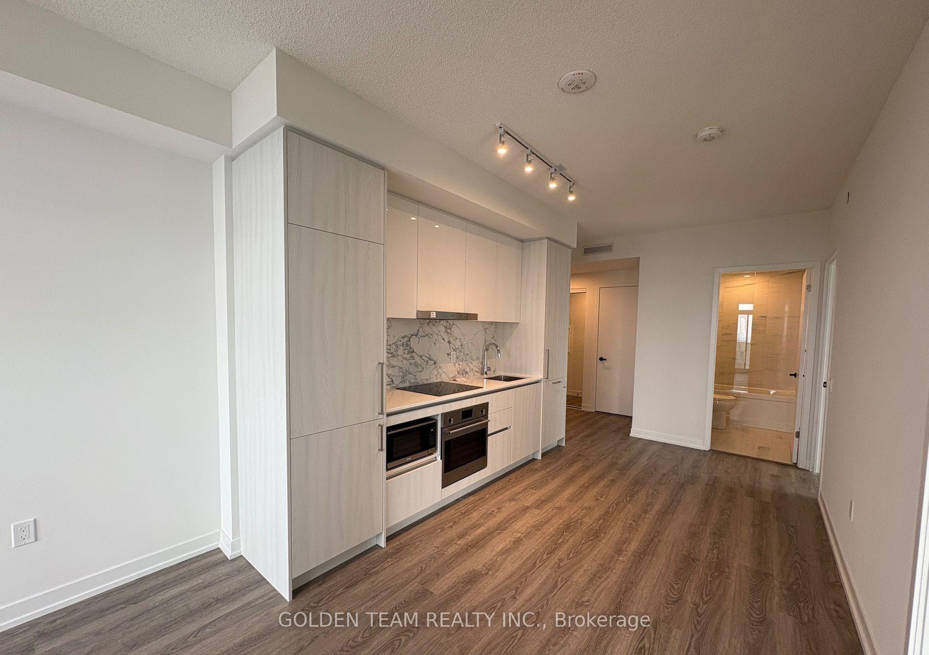 Photo 2 of Unit 5003, 195 Commerce Street, Vaughan, Vaughan Corporate Centre — HOMEH