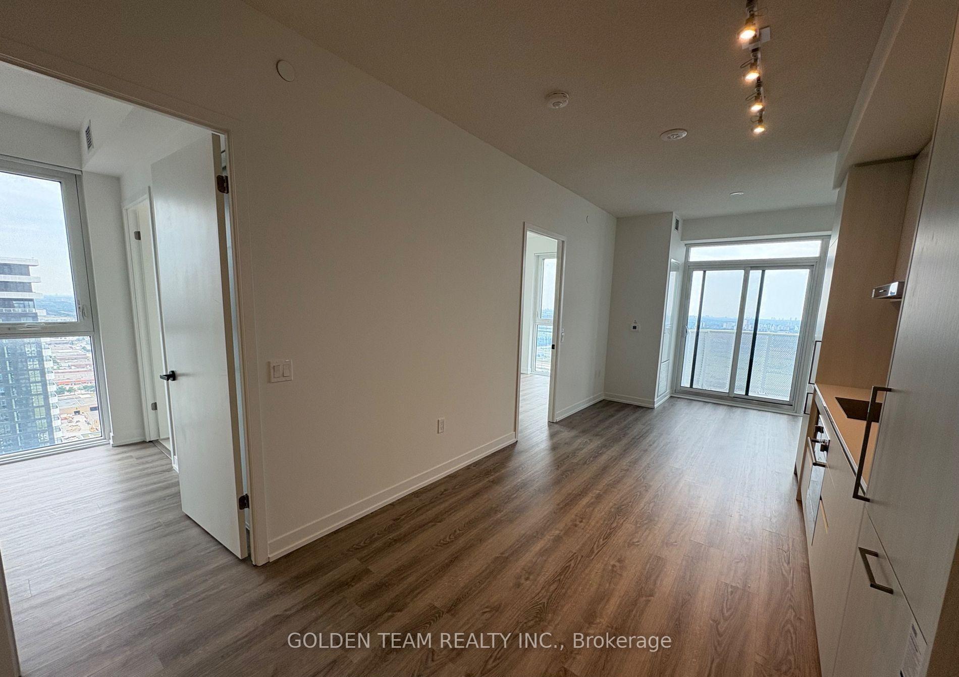 Photo 5 of Unit 5003, 195 Commerce Street, Vaughan, Vaughan Corporate Centre — HOMEH