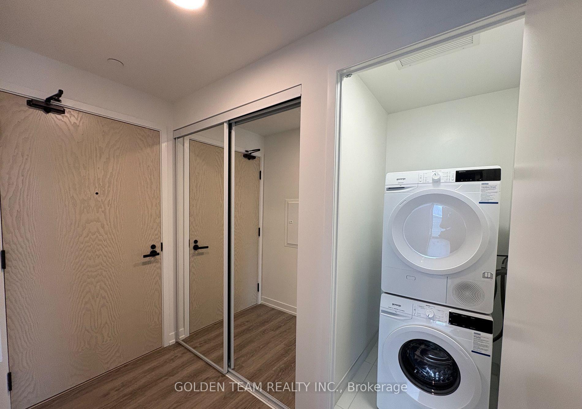 Photo 11 of Unit 5003, 195 Commerce Street, Vaughan, Vaughan Corporate Centre — HOMEH