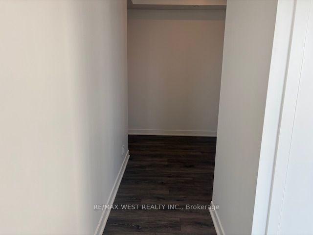 Photo 9 of Unit 804, 10 Flavelle Trail, Vaughan, Steeles West Industrial — HOMEH