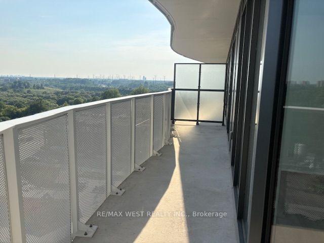 Photo 13 of Unit 804, 10 Flavelle Trail, Vaughan, Steeles West Industrial — HOMEH