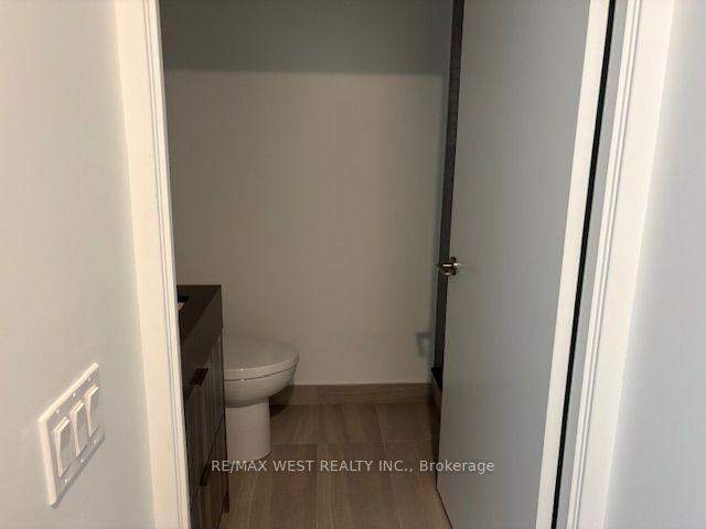 Photo 10 of Unit 804, 10 Flavelle Trail, Vaughan, Steeles West Industrial — HOMEH