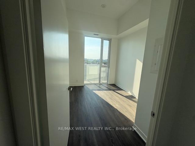 Photo 9 of Unit 407, 10 Flavelle Trail, Vaughan, Steeles West Industrial — HOMEH