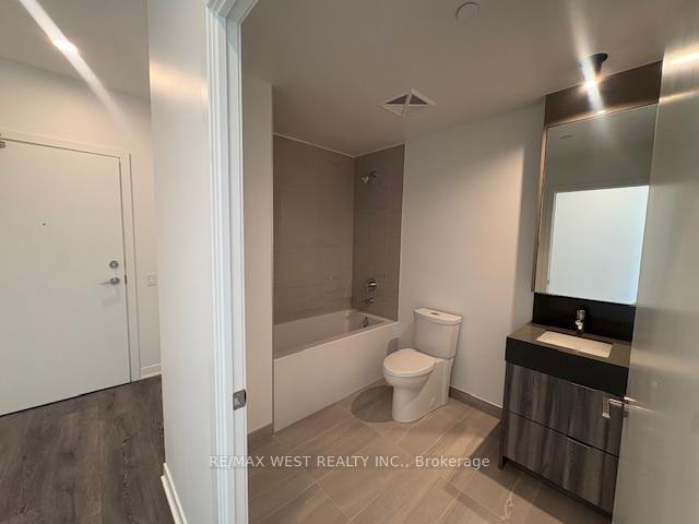 Photo 13 of Unit 407, 10 Flavelle Trail, Vaughan, Steeles West Industrial — HOMEH
