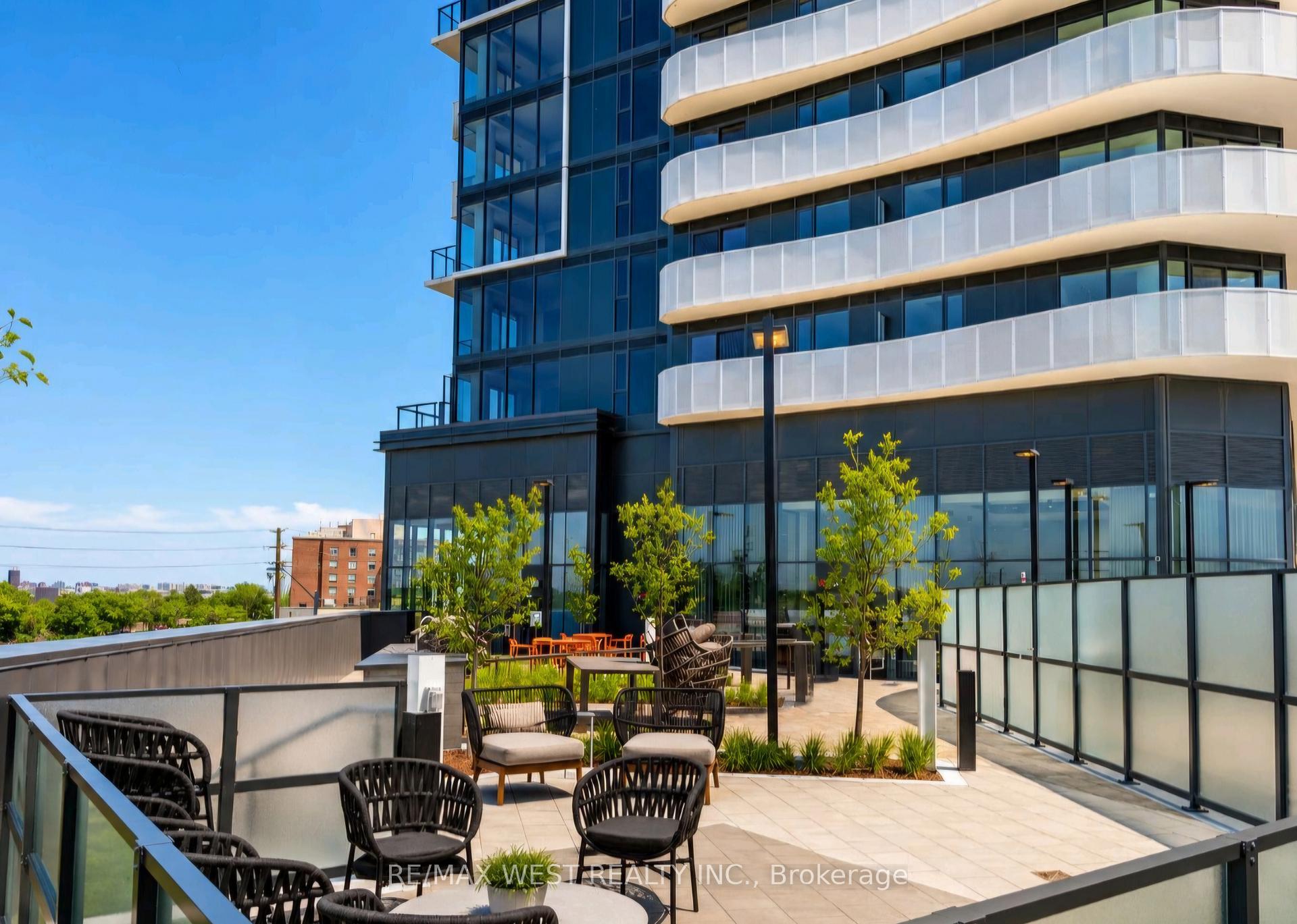 Photo 20 of Unit 407, 10 Flavelle Trail, Vaughan, Steeles West Industrial — HOMEH