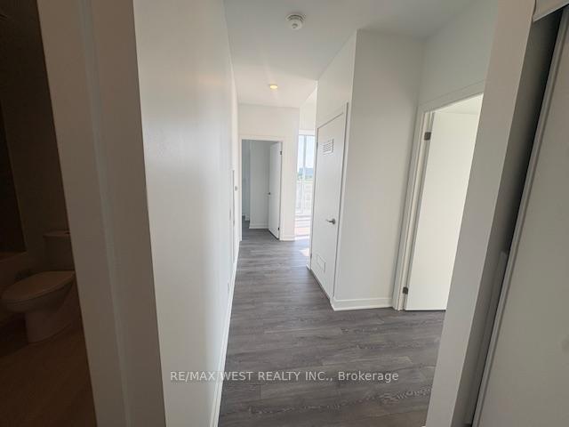 Photo 8 of Unit 407, 10 Flavelle Trail, Vaughan, Steeles West Industrial — HOMEH