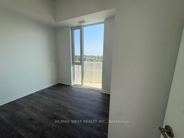 Photo 12 of Unit 407, 10 Flavelle Trail, Vaughan, Steeles West Industrial — HOMEH