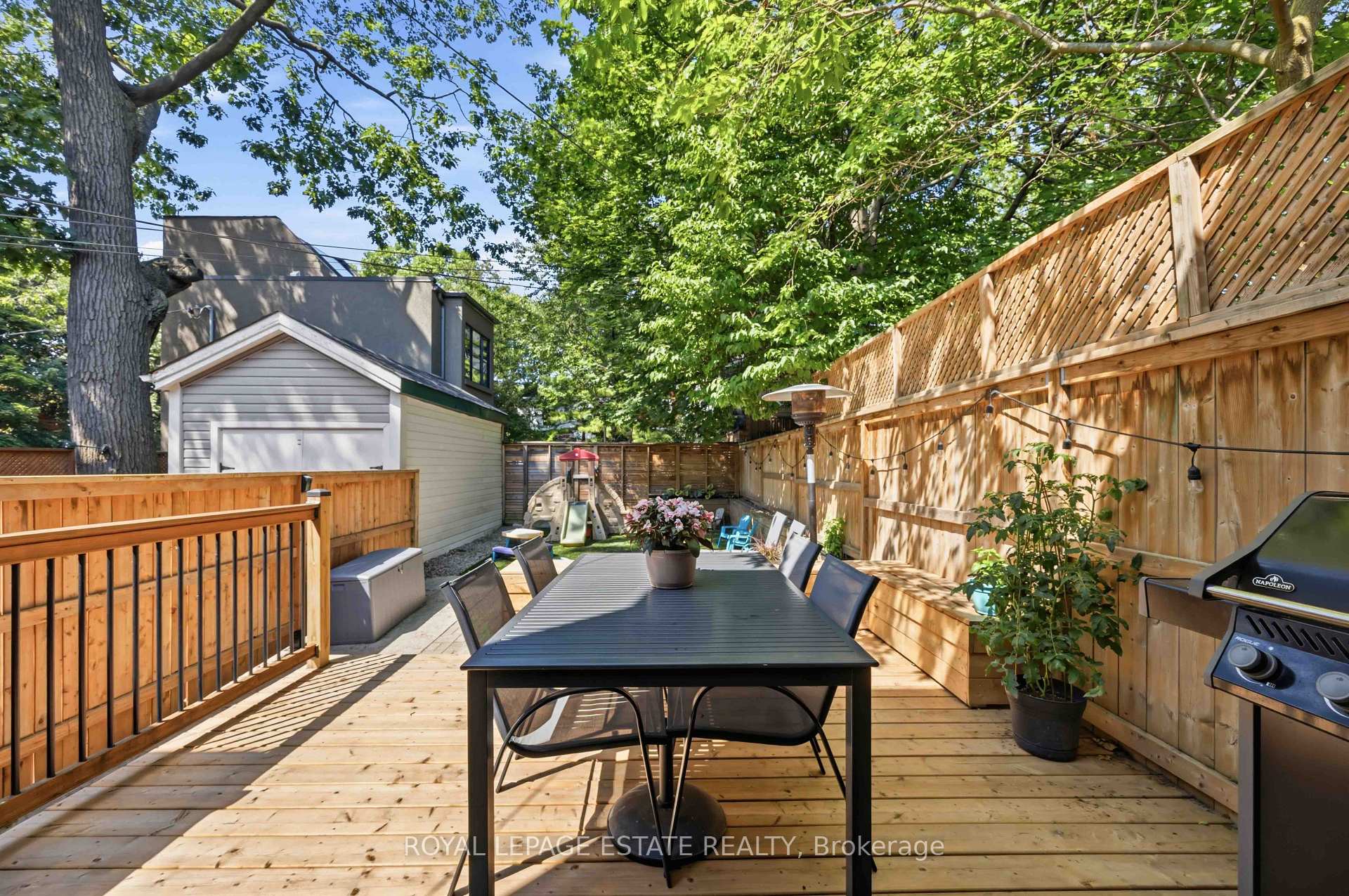 Photo 33 of 6 Firstbrooke Road, Toronto, East End-Danforth — HOMEH