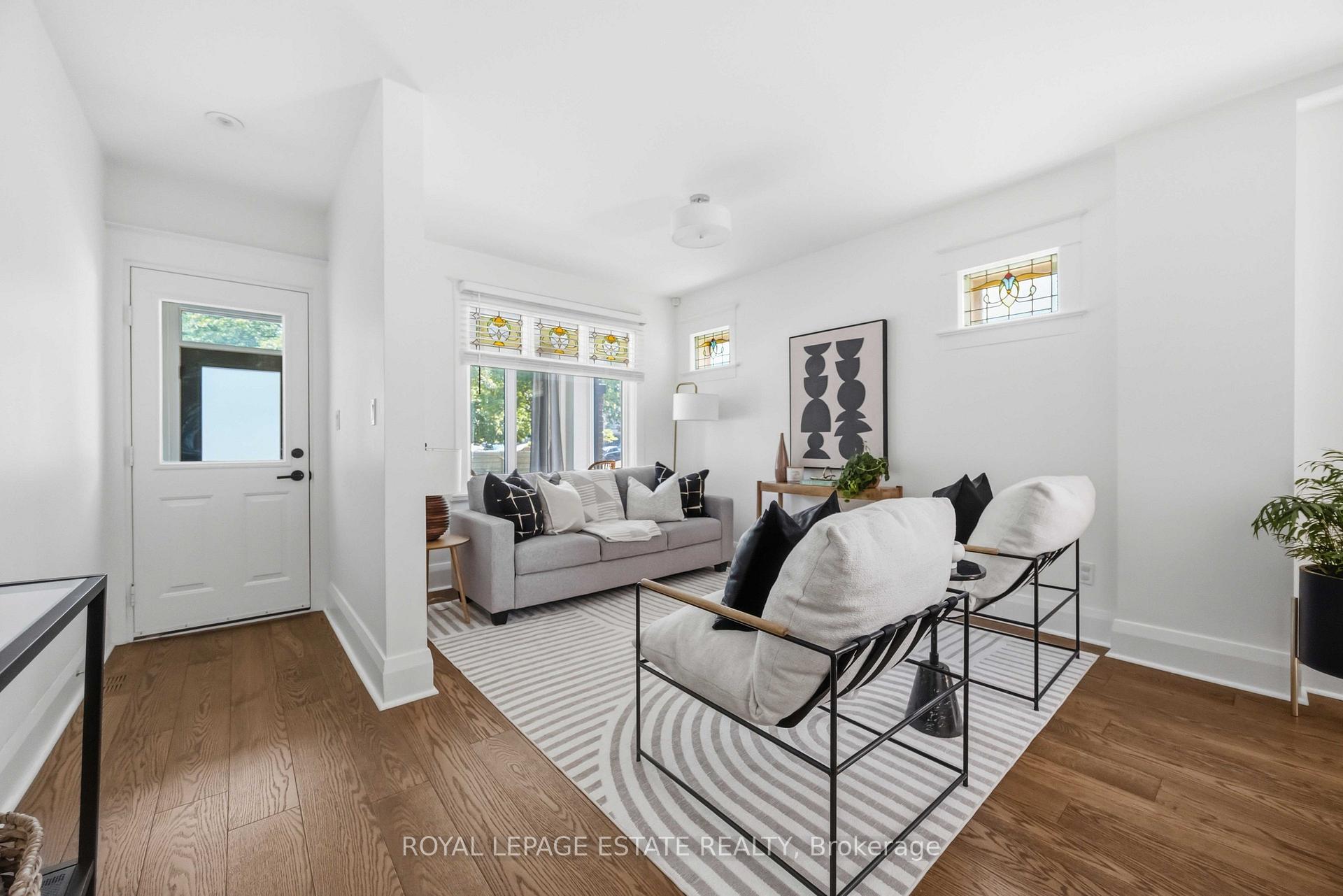 Photo 4 of 6 Firstbrooke Road, Toronto, East End-Danforth — HOMEH