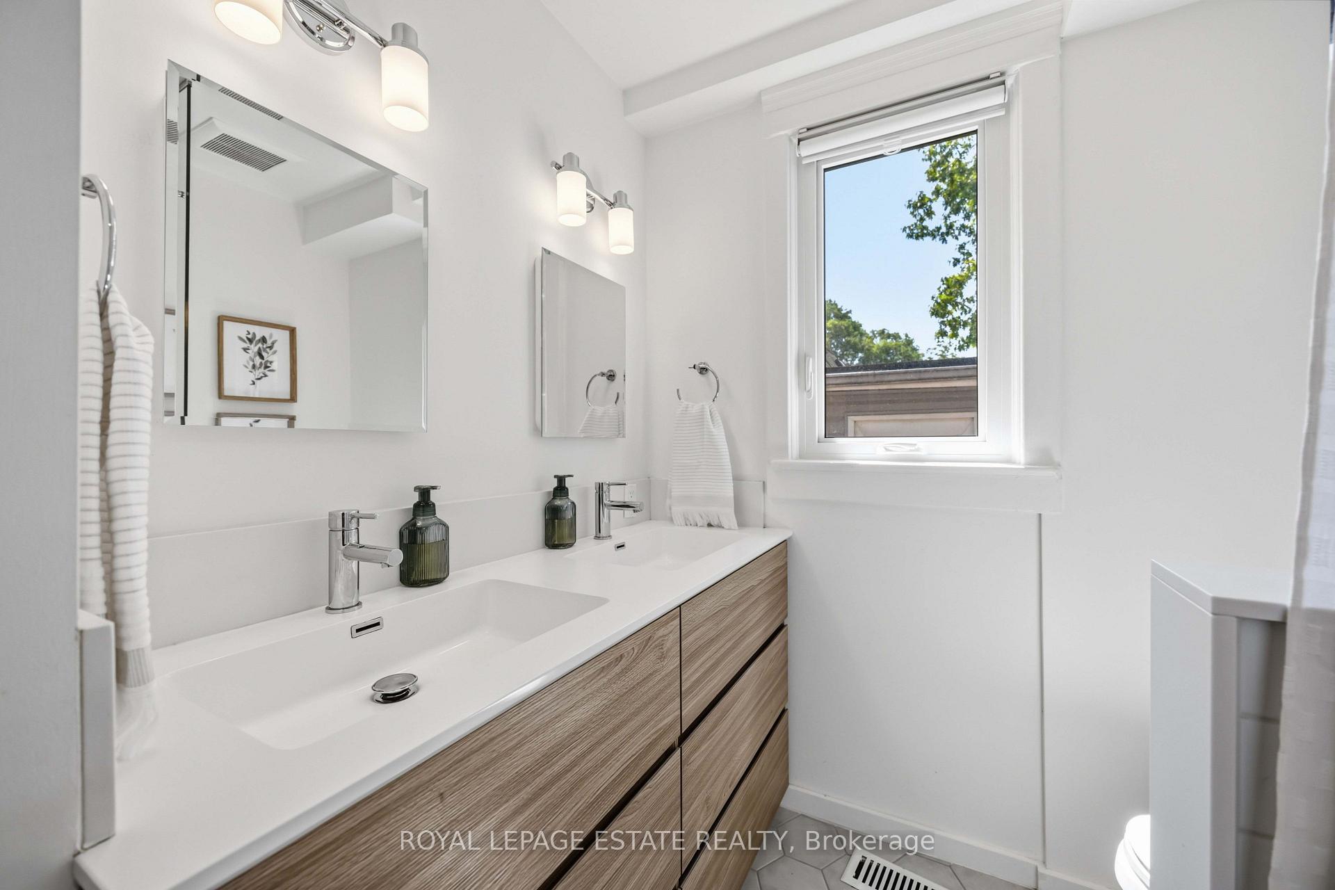 Photo 22 of 6 Firstbrooke Road, Toronto, East End-Danforth — HOMEH