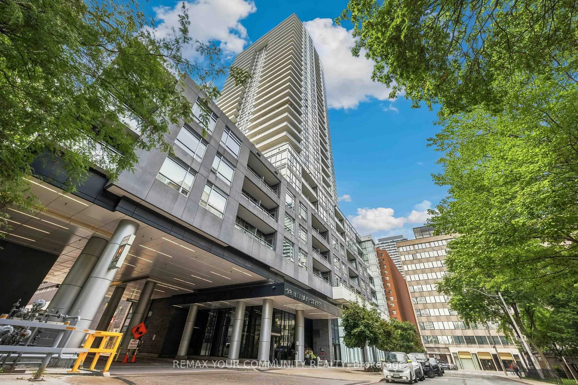 Front of Unit 2414, 98 Lillian Street