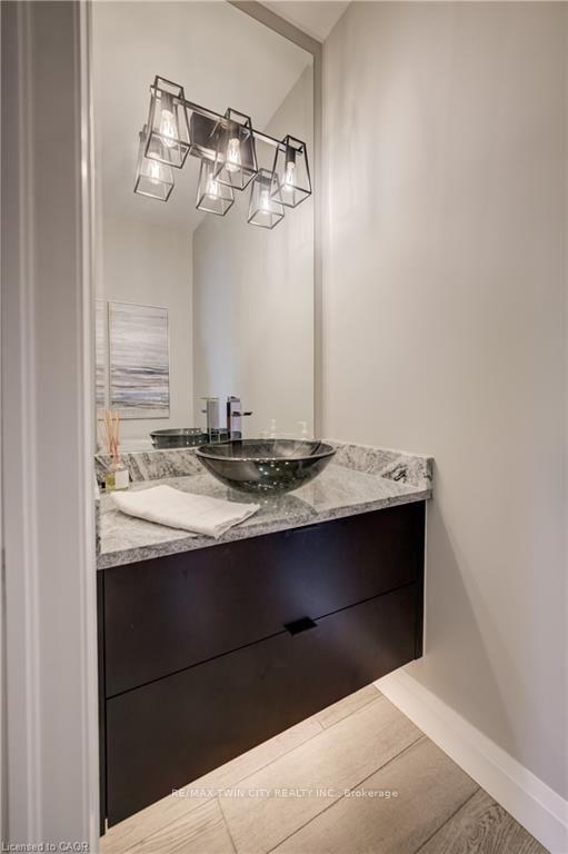 Photo 10 of 248 Evens Pond Crescent, Kitchener, Doon South — HOMEH