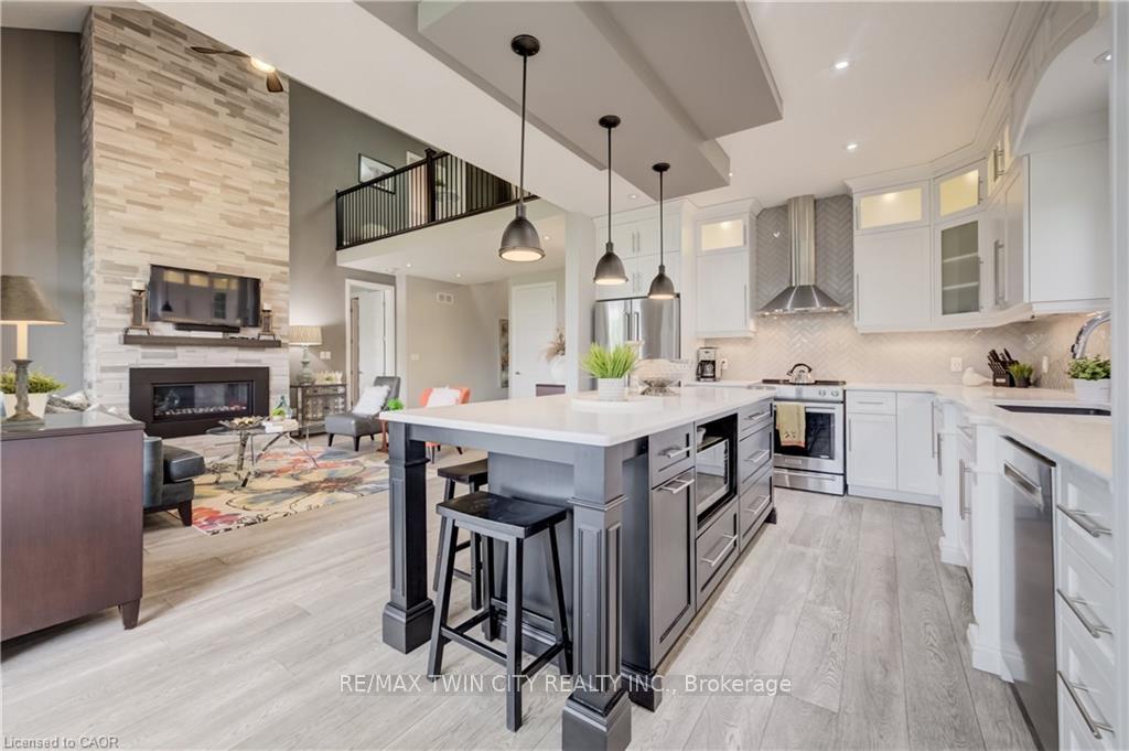 Photo 15 of 248 Evens Pond Crescent, Kitchener, Doon South — HOMEH