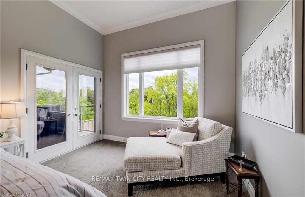 Photo 25 of 248 Evens Pond Crescent, Kitchener, Doon South — HOMEH
