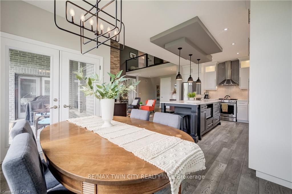 Photo 14 of 248 Evens Pond Crescent, Kitchener, Doon South — HOMEH