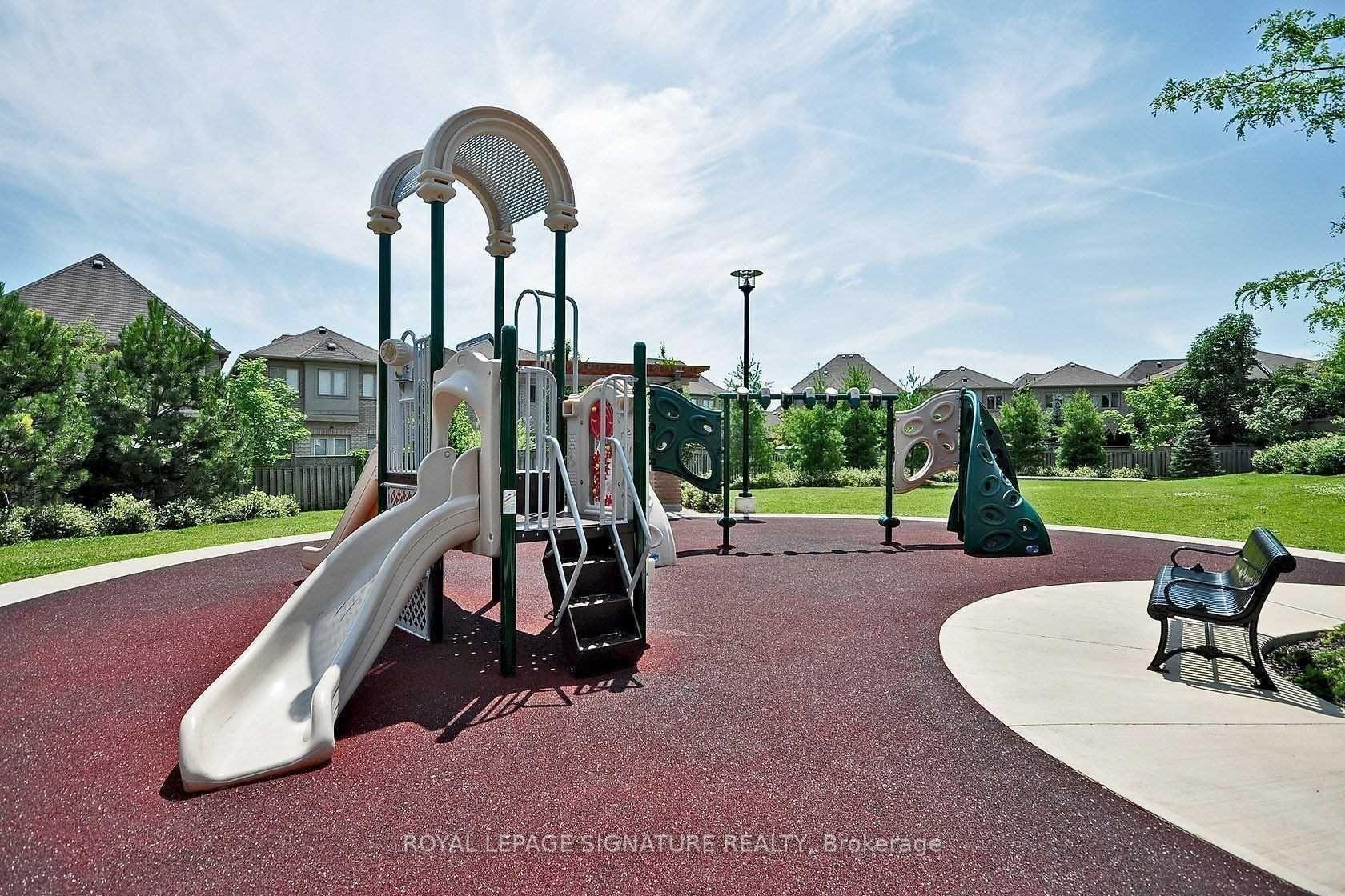 Photo 16 of Unit 532, 2480 Prince Michael Drive, Oakville, Joshua Creek — HOMEH