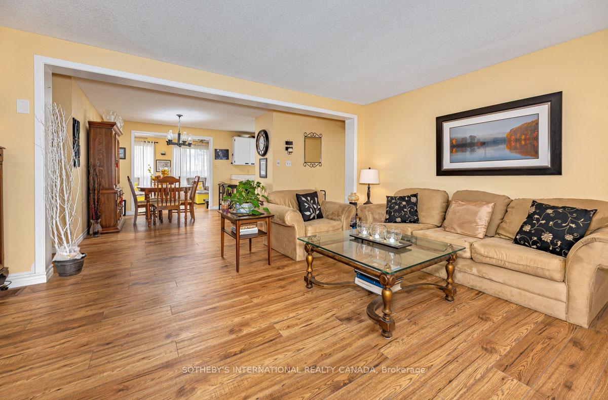 Photo 5 of 101 Tecumseth Pines Drive, New Tecumseth, Rural New Tecumseth — HOMEH